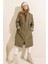 Kadın Haki Beli Büzgülü Kapşonlu Uzun Trençkot HZL22W-BD190911 4