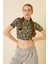 Kadın Siyah Yeşil Zebra Desenli Kısa Kol Crop Bluz 1