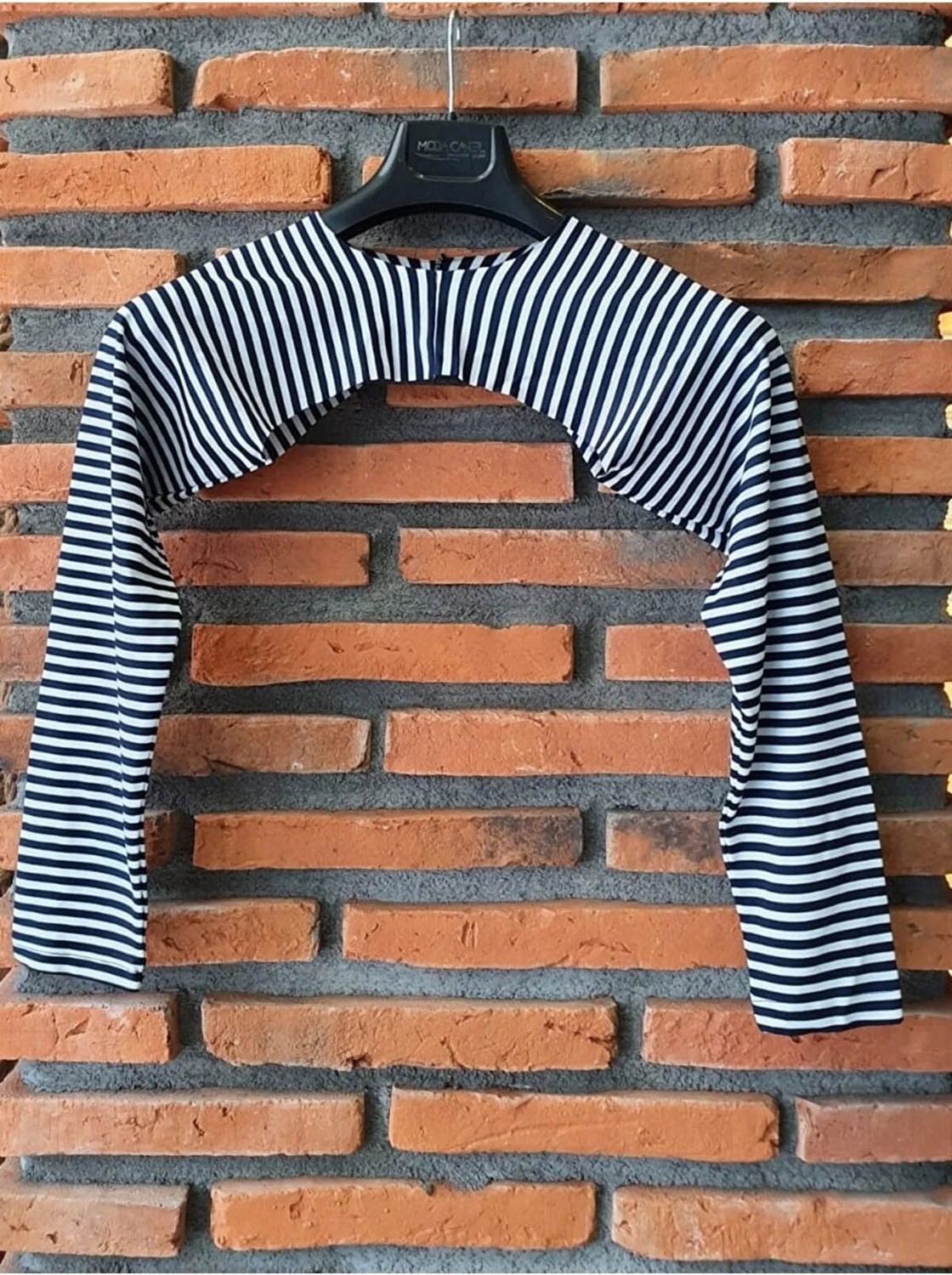 Moda Canel Tesettür Içe Giyilen Lacivert Beyaz Çizgili Uzun Kol Bolero MCBLR004