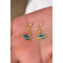 Papatya Silver 925 Ayar Gümüş Gold Kaplama Mineli Gezegen Çivili Küpe