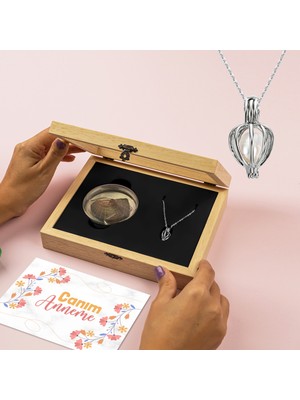 Hediye Sepeti Canım Anneme Mesajlı Anneler Günü Kolyesi - Gerçek Inci Kolye Ahşap Hediye Kutusu