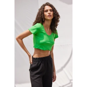 V Yaka Crop Top Yeşil