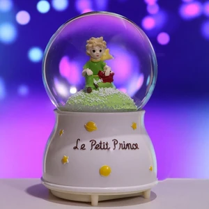 Küçük Prens Kar Püskürten Büyük Boy Işıklı ve Müzikli Kar Küresi
