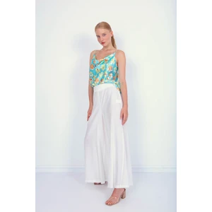 Arkası Lastikli Bol Paça Pantolon