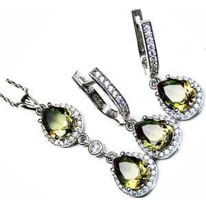 Lilah Gümüş Tr Gümüş Zultanit Damla  Taşlı Kadın Kolye Küpe Set