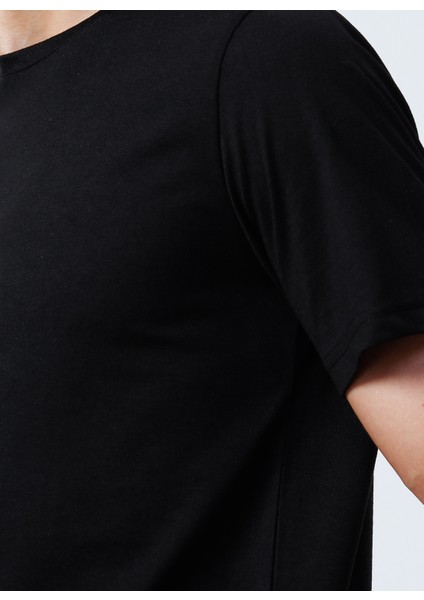 O Yaka Düz Siyah Erkek T-Shirt TS1014000239 indirimleri