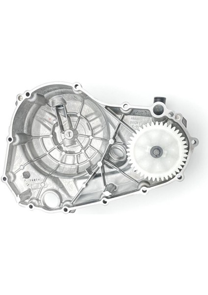 R25 - MT25 Sağ Motor Blok Kapağı ve Devirdaim Pompası