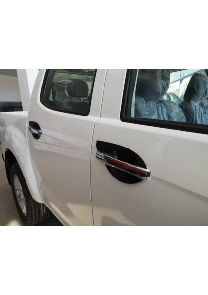 ISUZU D-MAX 2012-2017 KAPI KOLU İÇ KAPLAMA SİYAH
