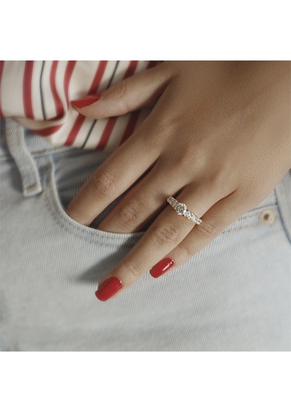 Prenses Dokuztaş Altın Yüzük 14 Ayar fiyatları