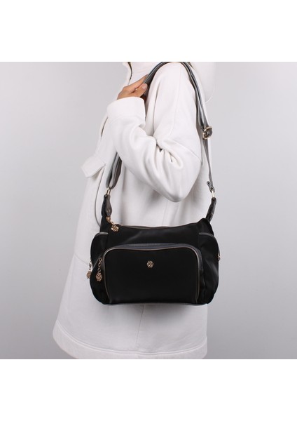 1398 Siyah Kurşun Suni Deri Bayan Çapraz Omuz Çantası fiyatları
