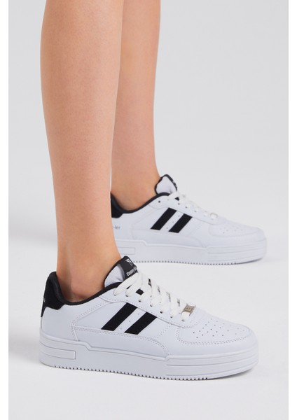 Unisex Beyaz Siyah Yanı Çizgili Bağcıklı Rahat Kalıp Sneaker modelleri