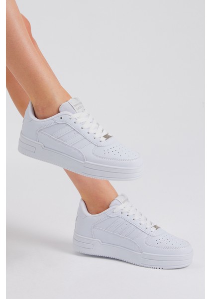 Unisex Beyaz Beyaz Yanı Çizgili Bağcıklı Rahat Kalıp Sneaker