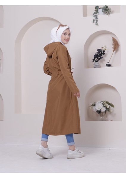 Taba Içi Çizgili ve Kendinden Astarlı Su Geçirmez Kadın Trençkot fiyatları