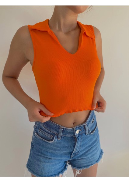 Enna Kolsuz Yaka Detay Crop Bluz fiyatları