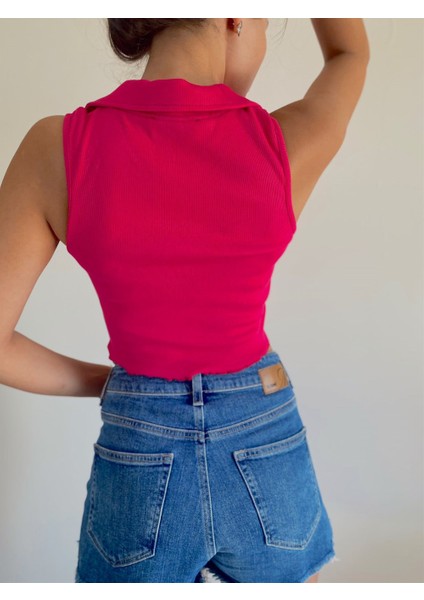 Enna Kolsuz Yaka Detay Crop Bluz fırsatları