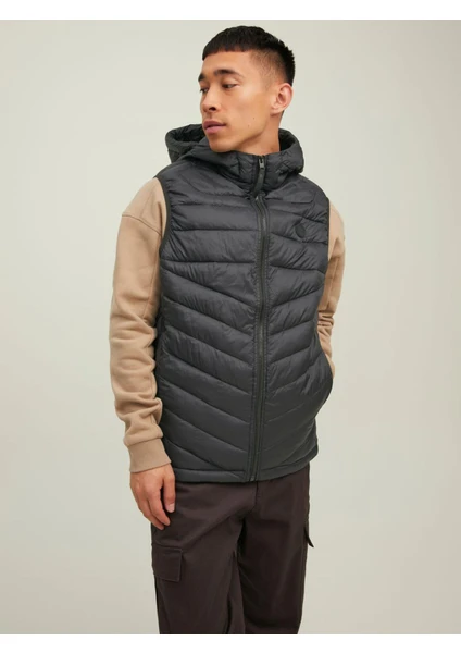 Jack & Jones Erkek Kapüşonlu Yelek Hero Hooded - 12211789