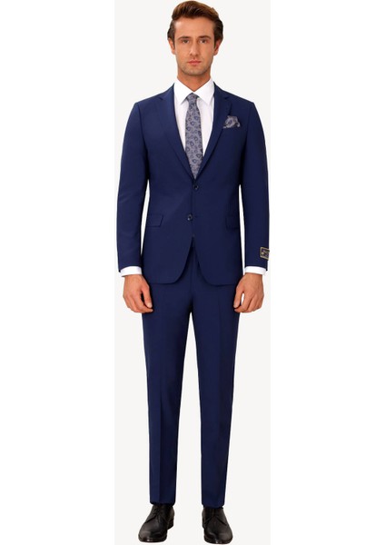 Erkek Lacivert Klasik Çift Yırtmaç Takım Elbise