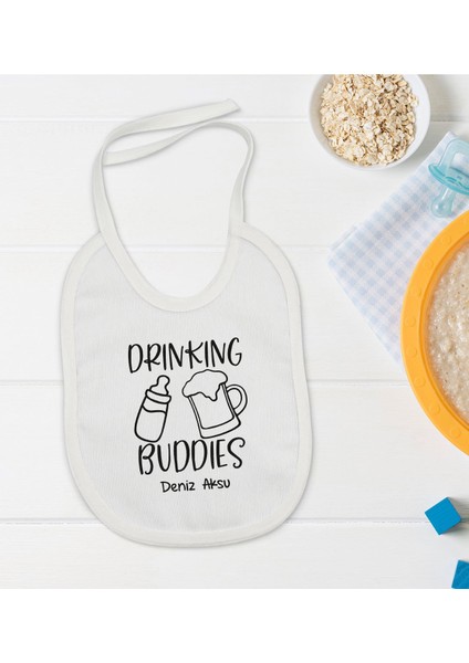 Kids Kişiye Özel Drinking Buddies Tasarımlı Bebek Mama Önlüğü - Model 1