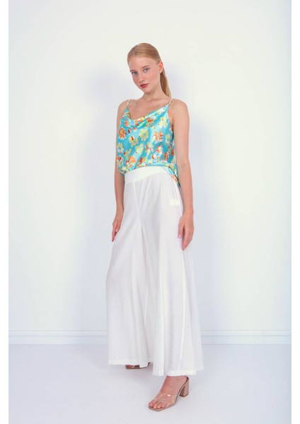 Arkası Lastikli Bol Paça Pantolon