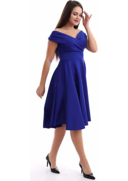 Saks Mavisi Kayık Yaka Elbise F107 fırsatları