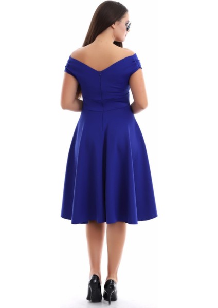 Saks Mavisi Kayık Yaka Elbise F107 fırsatları