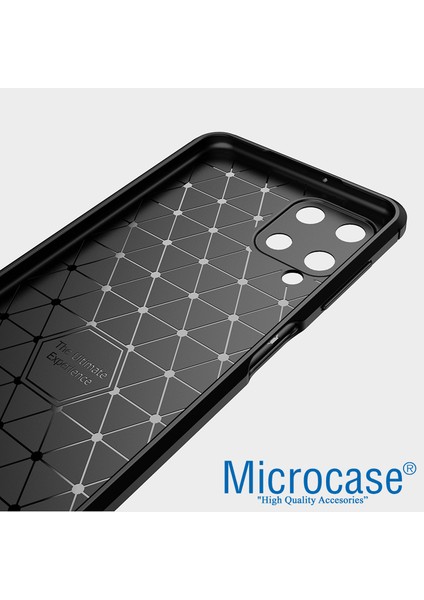 Samsung Galaxy M32 Brushed Carbon Fiber Silikon Kılıf - Siyah