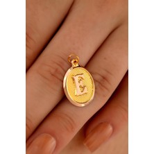 Sefa Gold 14 Ayar Altın E Harfi Nostalji Oval Kolye Ucu