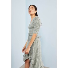 Gils Butik Kemerli Çiçekli Yeşil Elbise