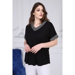 Gül Moda Kadın Siyah Büyük Beden Kısa Kollu Simli Bluz G058-1 2257G058
