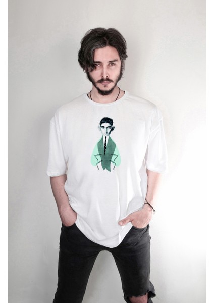Franz Kafka Dönüşüm Minimal Baskılı Özel Tasarım Oversize Unisex Tişört