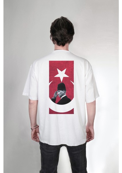 Türk Bayrağı Mustafa Kemal Atatürk Çift Taraf Baskılı Özel Tasarım Oversize Unisex Tişört