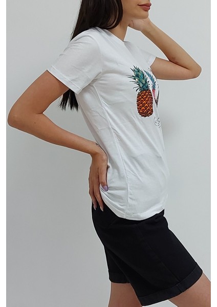 Ananas Baskılı Tişört Beyaz fırsatları