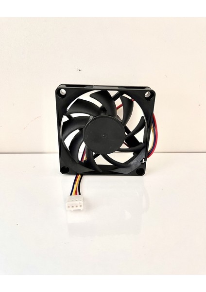 7 cm 4 Pin Fan 70X70X15 Fan 7cm 12 Volt 4pinli Fan 70X70X15MM Amd Işlemci Fanı modelleri