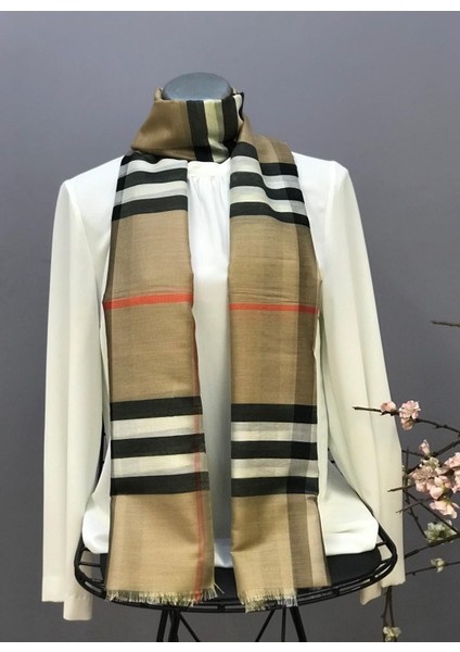 Kadın Çizgi Desenli Burberry Şal