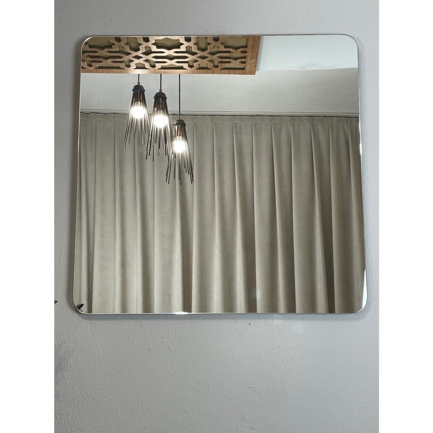 Mirror Land Dekoratif Duvar Aynası / Dresuar Üstü Ayna 60 x Fiyatı