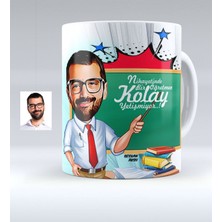 BK Kişiye Özel Bay Öğretmen Karikatürlü Beyaz Kupa Bardak - 1