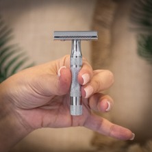 Pearl Shaving Krom Taraksız Jiletli Tıraş Makinesi, Orta Agresif Geleneksel Tıraş Makinesi, Manuel Tıraş Bıçağı 10'Lu Jilet Hediyesi Paketinde, Sıfır Atık,Ssh-05 Modeli