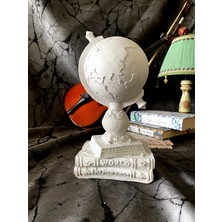 Senoryum Kitap Üstünde Dünya Heykeli Büst Dekor