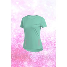 Poseidon Storm Kadın Su Yeşili Dri-Fit Kumaş Baskısız Yuvarlak Yaka Kısa Kol T-Shirt S-3xl