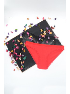 Tutku Tırnak Dantelli Bikini Slip
