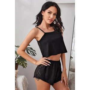 Kadın Siyah Şık Dantelli Şortlu Gecelik Takım