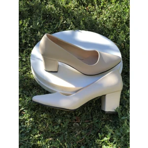 Kafkaslar 5 cm Kalın Topuklu Orta Boy Stiletto Bayan Ayakkabı