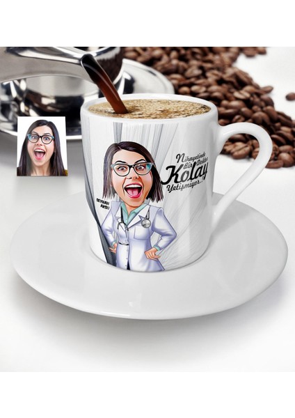 Kişiye Özel Bayan Doktor Karikatür Türk Kahvesi Fincanı - 1