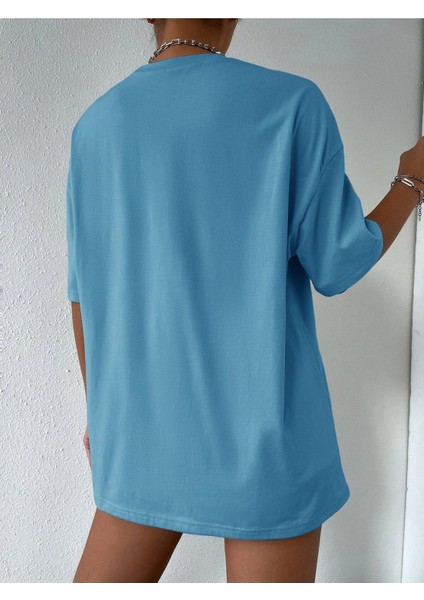 Kadın Çizgili Figür Oversize T-Shirt