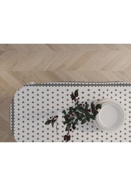 Manamo Dijital Baskılı Masa Örtüsü 150X150