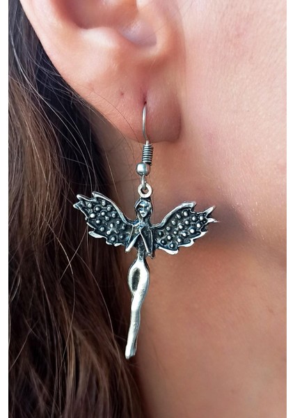 Antik Gümüş Kaplama Kanatlı Kadın Şekilli El Yapımı Çift Adet Kadın Küpe