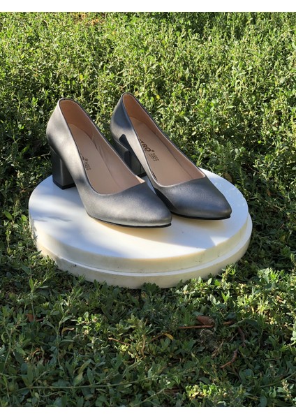 5 cm Kalın Topuklu Orta Boy Stiletto Bayan Ayakkabı