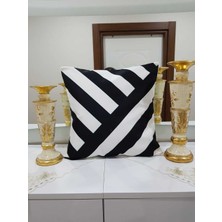 Körfez Kırlent Siyah & Beyaz Çapraz Çizgili Geometrik Desenli Dekoratif Kırlent Kılıfı