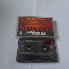 Bozmüzik Grup Yorum Geliyoruz Cam Baskı Kaset