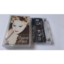 Bozmüzik Muazzez Abacı Hükümlüyüm Cam Baskı